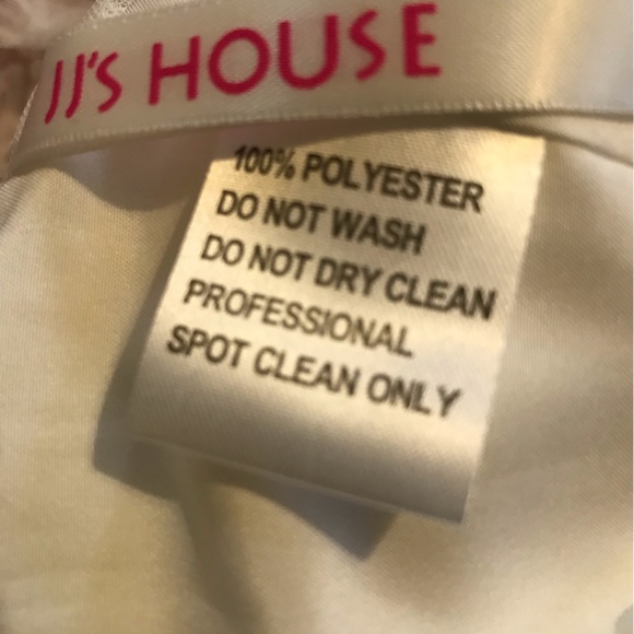 NWT. JJ’S House formal white dress, size: 16 / Length 412 “ long. Ivory - Picture 13 of 16